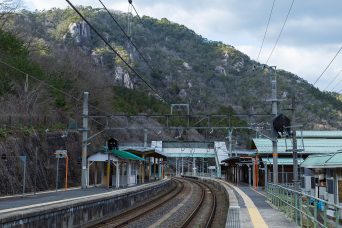 JR伯備線・庄山駅（鳥取県：2022年4月）