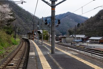 JR伯備線・方谷駅（岡山県：2022年4月）
