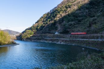 JR津山線・玉柏～牧山間（岡山県：2022年4月）