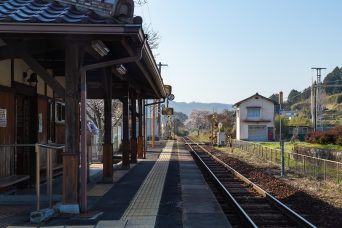 JR津山線・誕生寺駅（岡山県：2022年4月）
