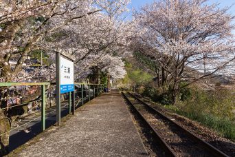 JR因美線・三浦駅（岡山県：2022年4月）