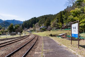 JR因美線・那岐駅（鳥取県：2022年4月）