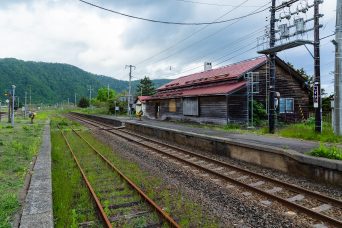 JR室蘭本線・静狩駅（北海道：2022年5月）
