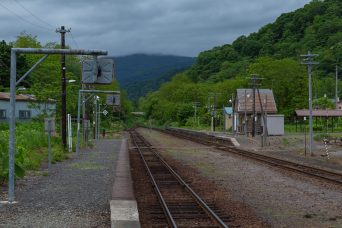 JR函館本線・然別駅（北海道：2022年5月）
