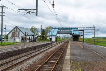 JR函館本線・光珠内駅（北海道：2022年6月）