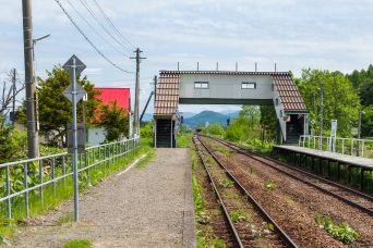 JR石北本線・桜岡駅（北海道：2022年6月）