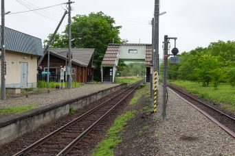 JR石北本線・安国駅（北海道：2022年6月）