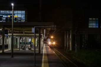 JR千歳線・南千歳駅・特急「おおぞら」（北海道：2022年6月）