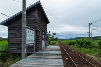 JR留萌本線・真布駅（北海道：2022年7月）