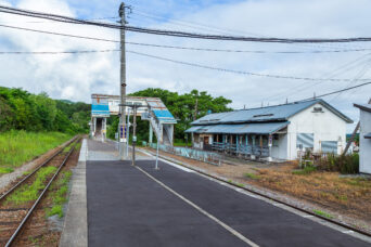 JR根室本線・茂尻駅（北海道：2022年7月）
