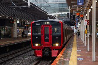 JR鹿児島本線・博多駅（福岡県：2022年12月）