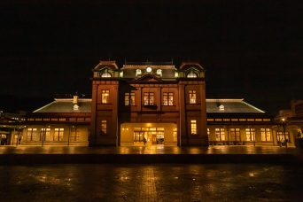 JR鹿児島本線・門司港駅（福岡県：2022年12月）