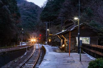 JR土讃線・坪尻駅（徳島県：2022年12月）