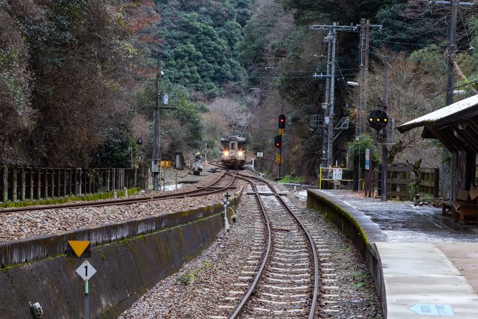 JR土讃線・坪尻駅（徳島県：2022年12月）