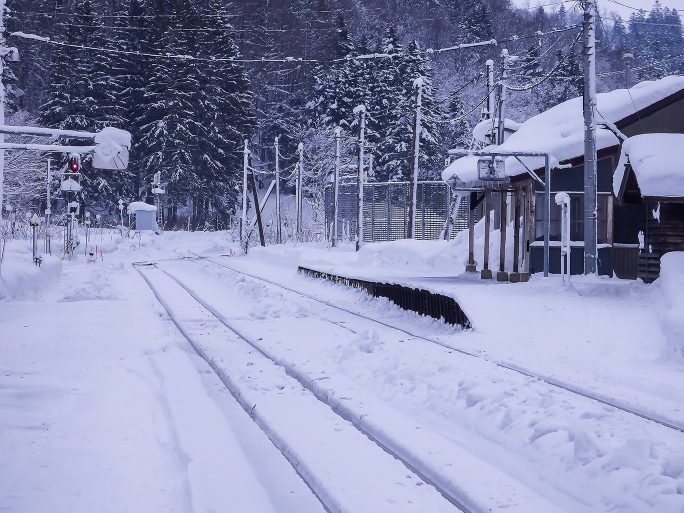 正月休みとは言え、真冬のこの日に駅を訪れる人の姿は無かった