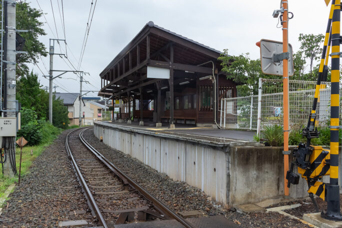 長野大学への最寄り駅となった大学前駅