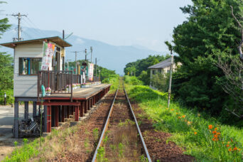 山形鉄道フラワー長井線・あやめ公園駅（山形県：2023年7月）