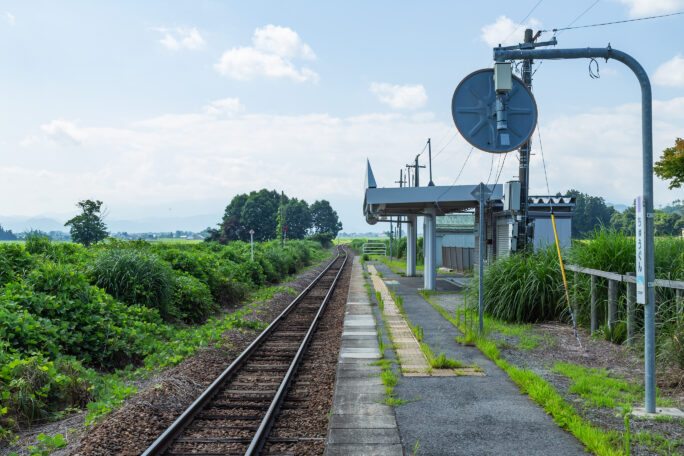 JR米坂線・中郡駅（山形県：2023年7月）