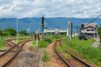 JR米坂線・今泉駅（山形県：2023年7月）