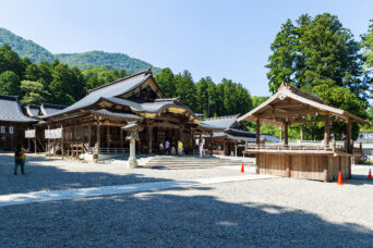 中越・彌彦神社（新潟県：2023年7月）
