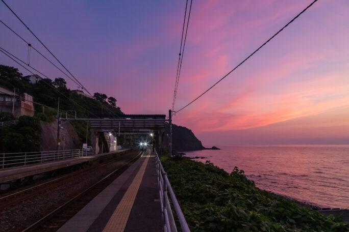 JR信越本線・青海川駅（新潟県：2023年7月）