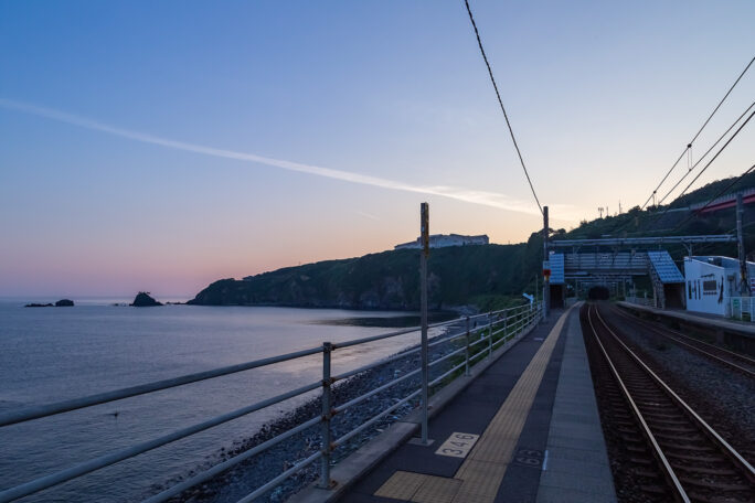 早朝からの来訪者も去って静謐な青海川駅と対峙することが出来た