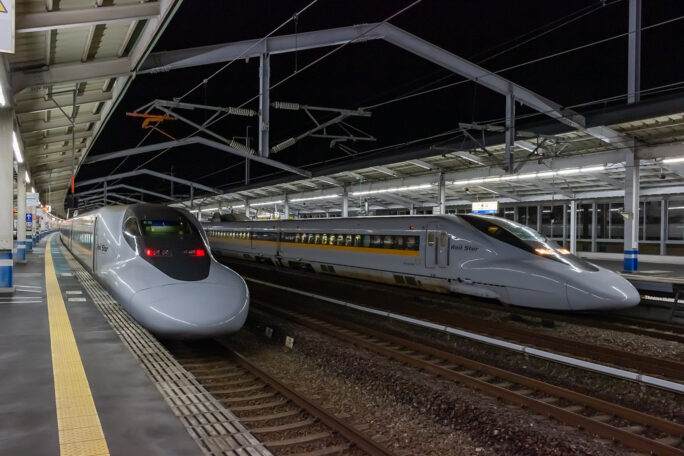 仕事を終えてから出発し、新幹線で福山駅に到着した