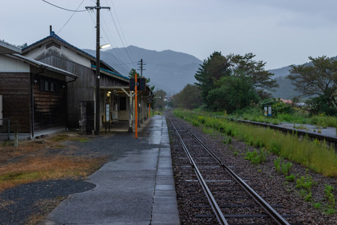 川戸駅に着く頃には雨が降り出した