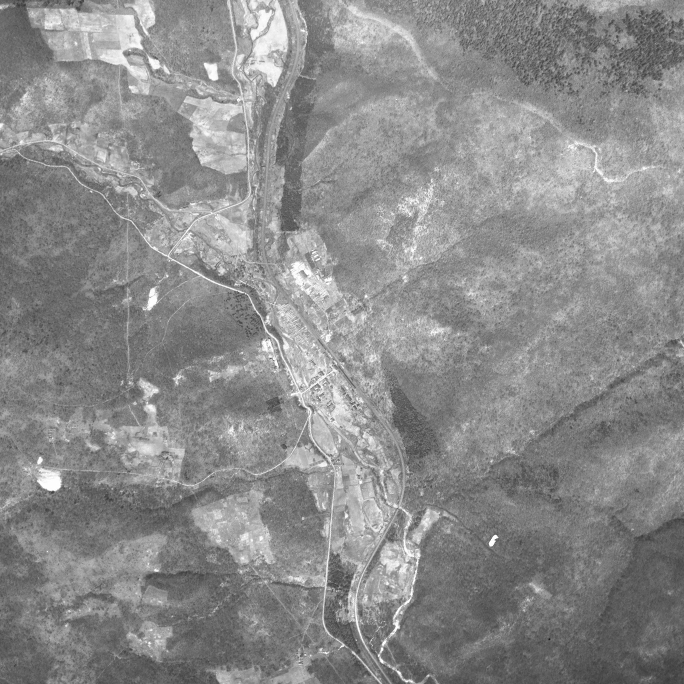 地形図：金華駅周辺（2024年3月31日）旧版空撮画像：金華駅周辺（1948年5月7日撮影）