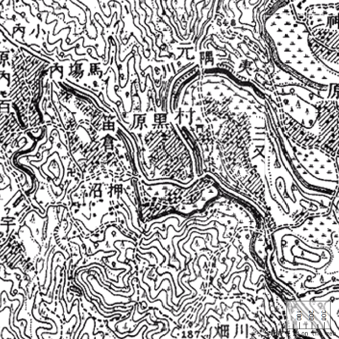 旧版地形図：総元駅周辺（1906年6月30日）地形図：総元駅周辺（2024年4月8日）