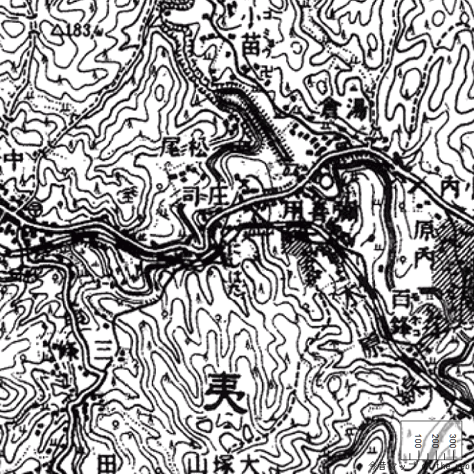 旧版地形図：西畑駅周辺（1947年5月30日）地形図：西畑駅周辺（2024年4月9日）