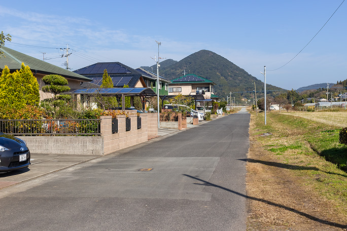 住宅地に転用されて跡形もない日置駅跡