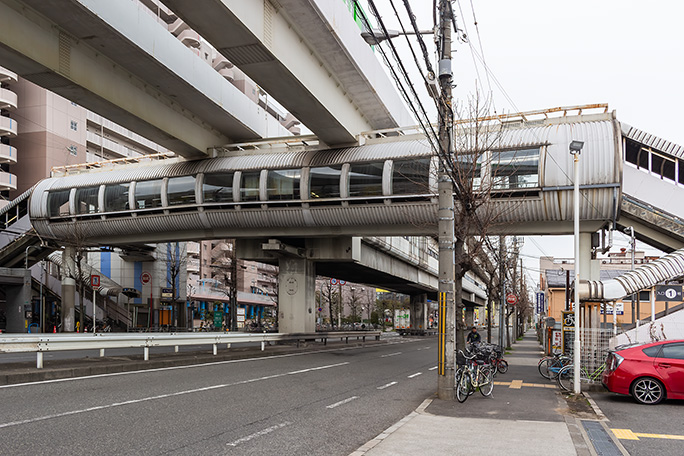 平林駅は「南港」と「住之江」の境界に位置する