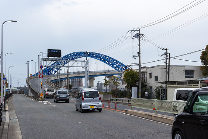 尻無川を甚兵衛渡船場上流の橋梁で渡り直して千歳橋に戻ってきた