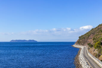 淡路島・南淡路・上灘集落から望む瀬戸内海と沼島（兵庫県：2025年1月）