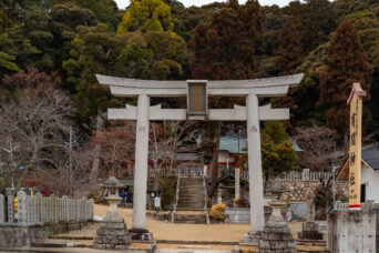 神戸電鉄三田線・岡場～五社間・有間神社（兵庫県：2025年2月）