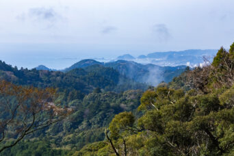 鴨川・清澄山・清澄寺から望む鴨川海岸(千葉県:2025年3月)