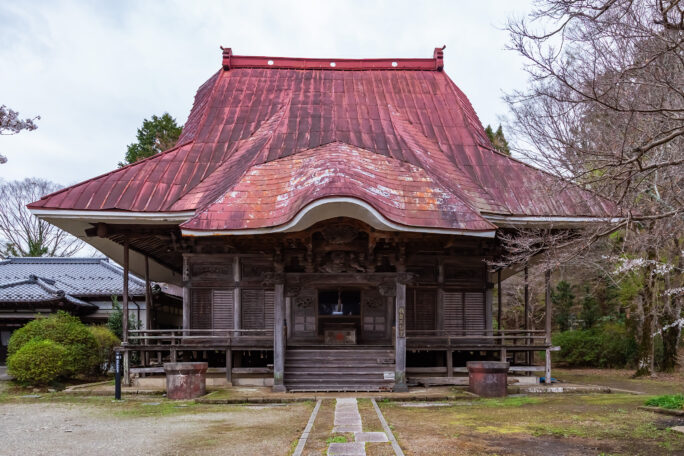 小湊鉄道・上総鶴舞駅付近・鶴舞観音尊西蓮寺（千葉県：2025年3月）