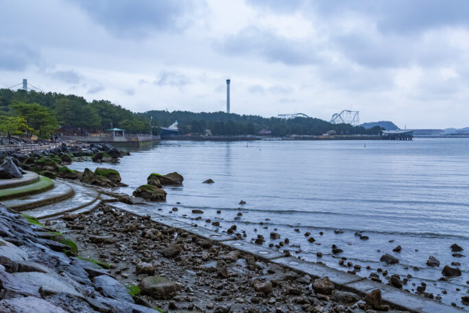 横浜シーサイドライン金沢シーサイドライン・海の公園柴口駅付近（神奈川県：2025年4月）