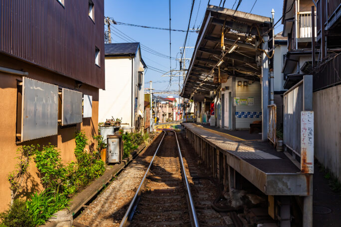 江ノ島電鉄鉄道線・腰越駅（神奈川県：2025年4月）