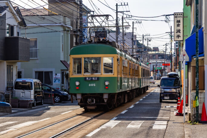 江ノ島電鉄鉄道線・腰越～江ノ島間（神奈川県：2025年4月）