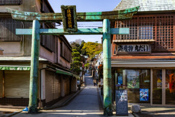 江の島・江島神社参道(神奈川県:2025年4月)