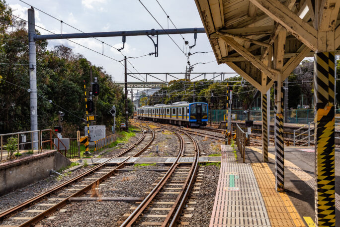 JR鶴見線・浅野駅（神奈川県：2025年4月）