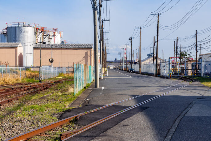 JR鶴見線・安善駅付近・米海軍鶴見貯蔵湯施設専用線（神奈川県：2025年4月）