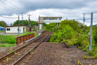 JR室蘭本線・栗丘駅(北海道:2025年5月)