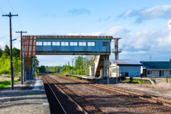 JR室蘭本線・安平駅(北海道:2025年5月)