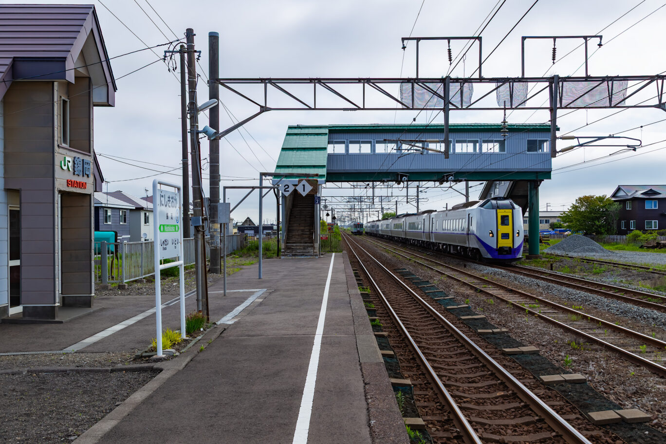 JR室蘭本線・錦岡駅（北海道：2025年5月）