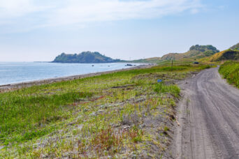 胆振・伊達・恋人海岸から望むアルトリ岬(北海道:2025年5月)