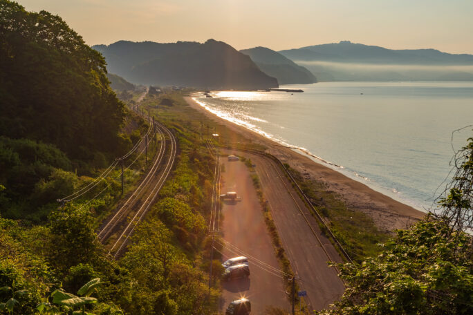 JR室蘭本線・大岸～礼文間・カムイチャシ史蹟公園（北海道：2025年5月）