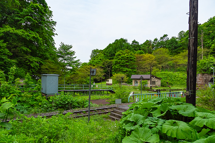 機械室側から眺めた小幌駅の全景